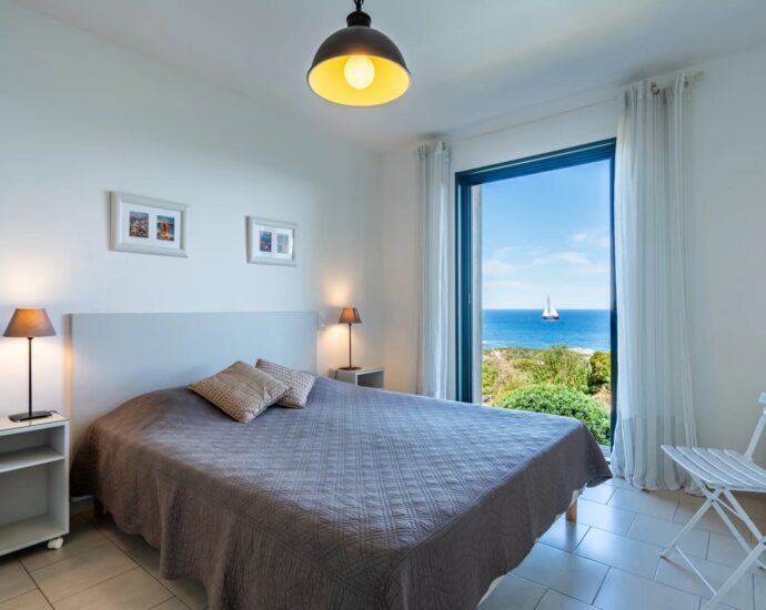 Corbara, Villa vue mer panoramique, 4 chambres, piscine, proche plage