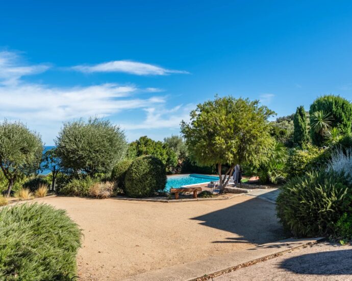 Corbara, Villa vue mer panoramique, 4 chambres, piscine, proche plage