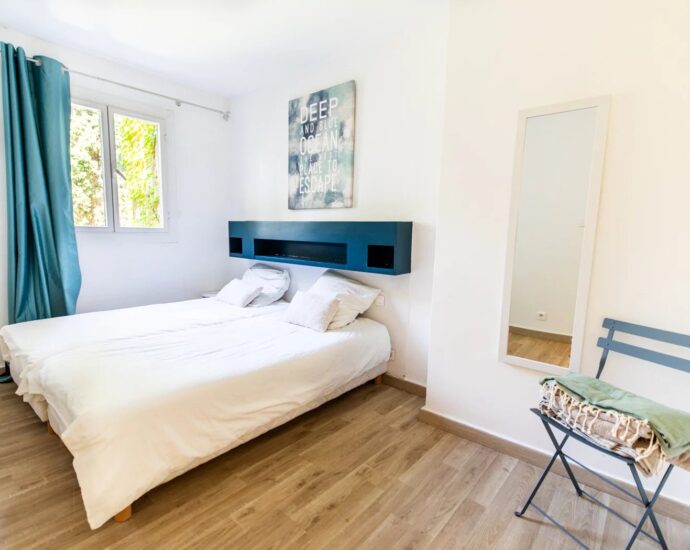 Domaine de Cala Rossa, semi-detached villa, walking distance to the beach, sea view, close to the beach