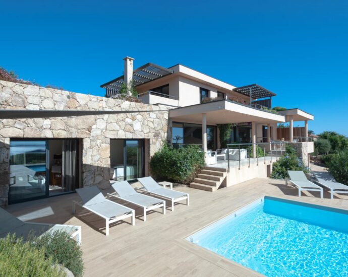 Porto Vecchio, Arasu/Cirindinu, villa 5 bedrooms, pool and sea view