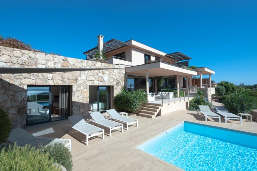 Porto Vecchio, Arasu/Cirindinu, villa 5 chambres, piscine et vue mer