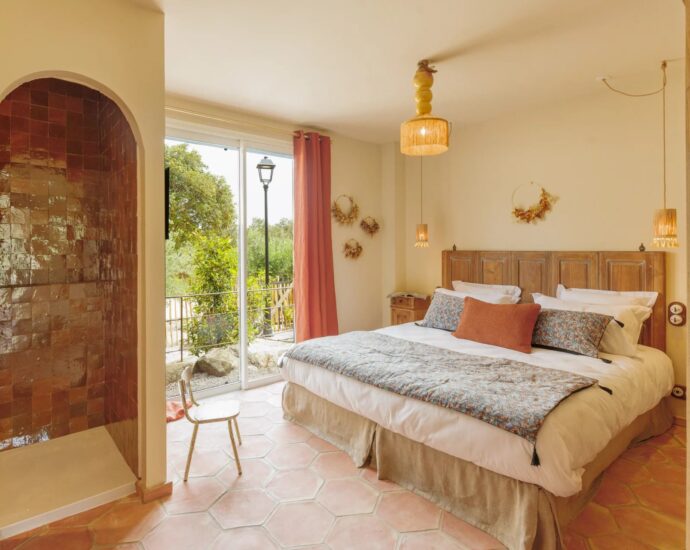 Balagne, Pigna, Villa 3 chambres, piscine, plage à pied