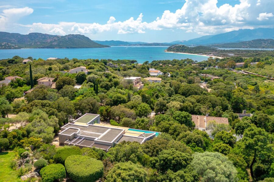 Porto Vecchio, Domaine de Cala Rossa, villa 5 chambres, piscine, plage à pied