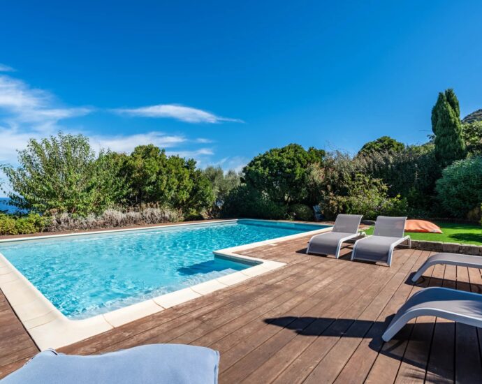 Corbara, Villa vue mer panoramique, 4 chambres, piscine, proche plage