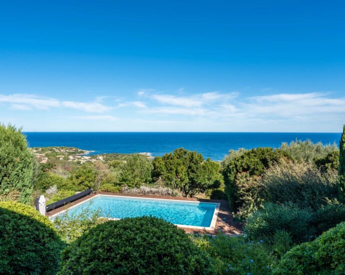 Corbara, Villa vue mer panoramique, 4 chambres, piscine, proche plage