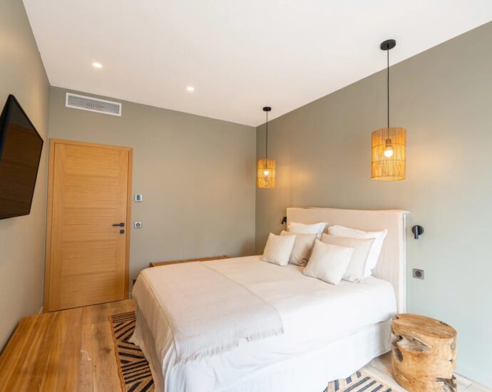 Domaine privé, villa 5 chambres, piscine, plage à pied, Villa Arena