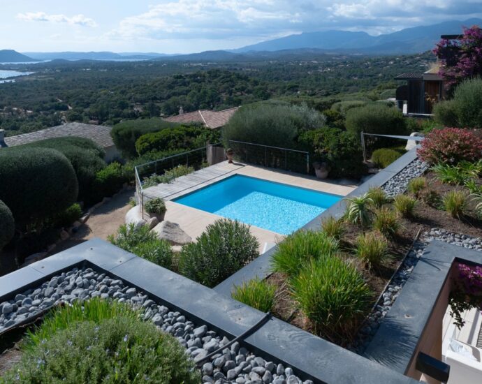 Porto Vecchio, Arasu/Cirindinu, villa 5 chambres, piscine et vue mer