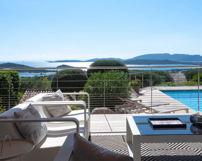 Porto Vecchio, Arasu/Cirindinu, villa 5 chambres, piscine et vue mer