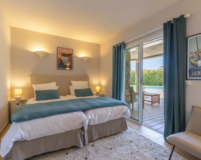 Arasu, villa 6 chambres, piscine, vue mer