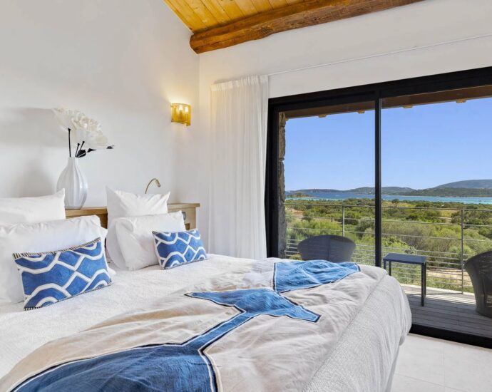 Arasu, villa d’architecte, 4 chambres, piscine, vue mer