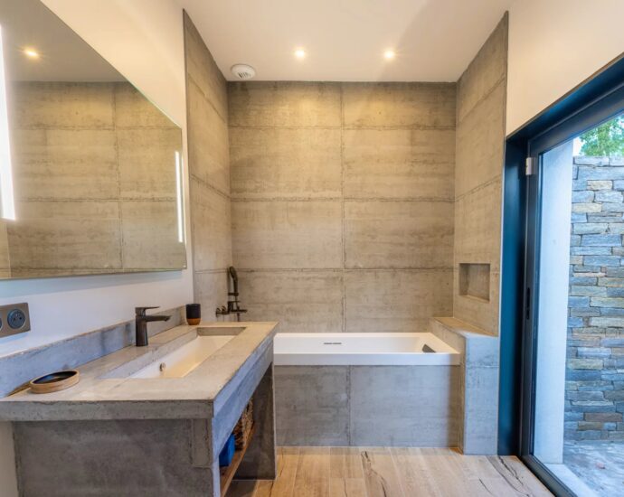 Domaine privé, villa 5 chambres, piscine, plage à pied, Villa Arena