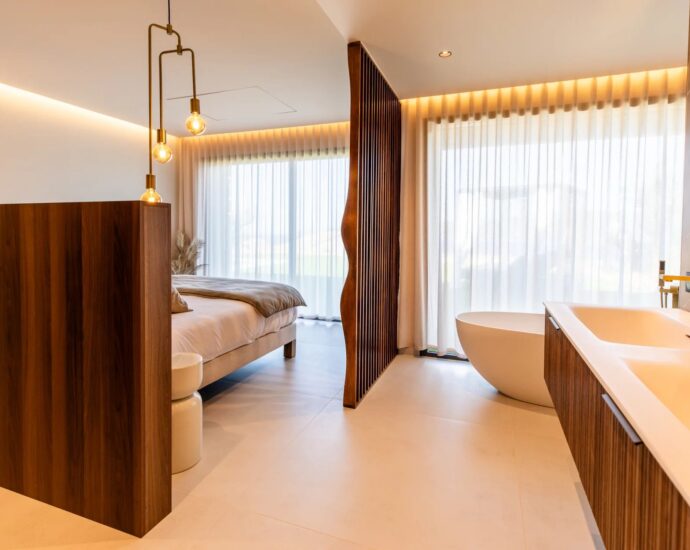 Propriano, 5 chambres, vue mer panoramique, piscine, proche plage