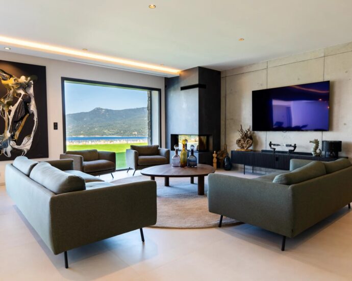 Propriano, 5 chambres, vue mer panoramique, piscine, proche plage