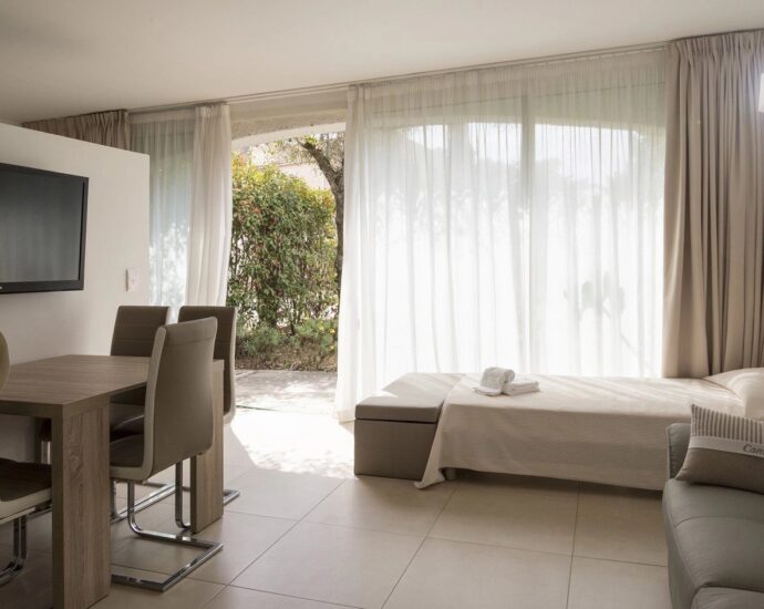 Porto Vecchio, Domaine de Cala Rossa, appartement une chambre, proche plage