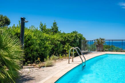 Corbara, Marine de Davia, 6 bedroom villa, swimming pool, panoramic sea view, walking distance to the beach