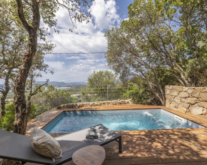 Arasu, Chalet 2 chambres, piscine, vue mer, proche plage