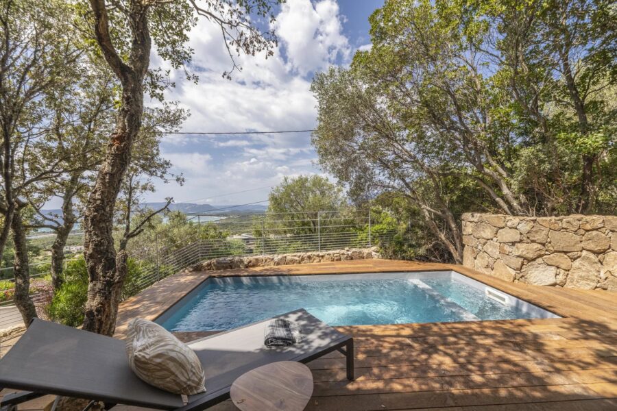 Arasu, Chalet 2 chambres, piscine, vue mer, proche plage