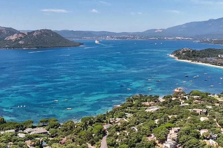 Porto-Vecchio, Domaine de Cala Rossa, villa 5 chambres, piscine, plage à pied