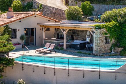 Monticello, villa 5 chambres, piscine, vue mer panoramique, proche plage