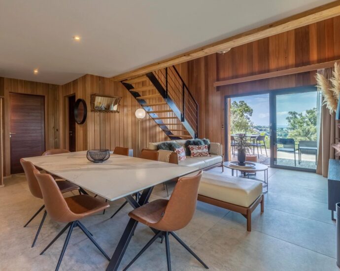 Arasu, Chalet 2 chambres, piscine, vue mer, proche plage