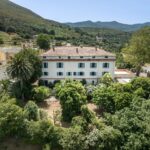 Manor house overlooking the Nebbiu valley and the Gulf of Saint-Florent