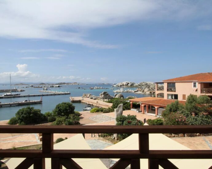 Île de Cavallo – Appartement avec services para-hôteliers  – Vue panoramique – 4 couchages