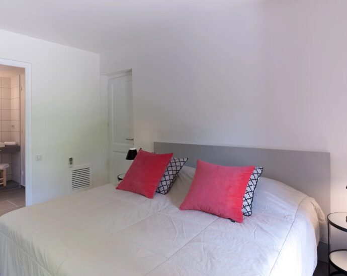 Porto-Vecchio, Domaine de Cala Rossa, villa 7 chambres, piscine, plage à pied