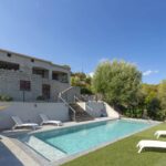 Hamlet of Gialla, Stone Villa, 7 Bedrooms, Independent Apartment, Pool, Sea View, Close to Saint-Cyprien and Cala Rossa Beaches