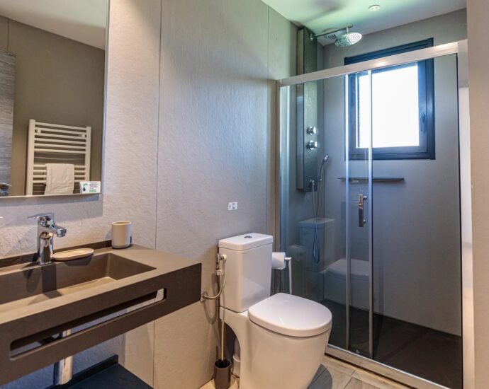 Southern Corsica – Cala Rossa – 4-bedroom Villa with Pool and Beach 300 meters away