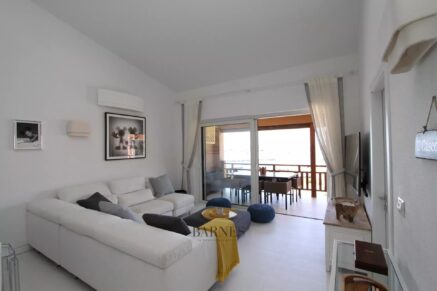 Cavallo Island – Apartment with hotel services – Panoramic view – Up to 4 people