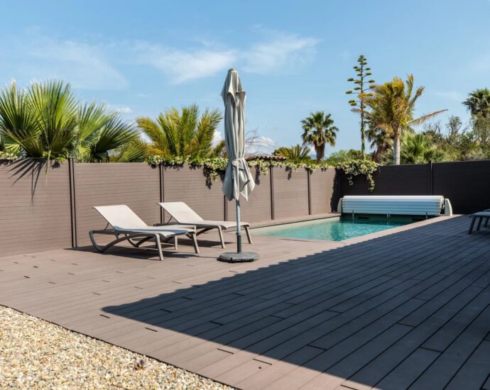 Lecci, Cala Rossa,  Villa de 3 chambres avec piscine et plage à pied