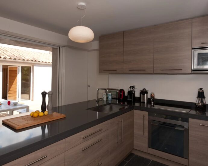 Porto-Vecchio, Domaine de Cala Rossa, villa 7 chambres, piscine, plage à pied