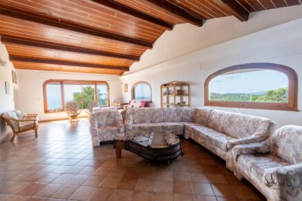 Bonifacio, Suartone, 3 bedrooms + 2 studios, sea view