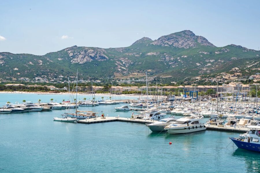 Calvi, appartement d&rsquo;exception, 3 chambres, vue mer panoramique