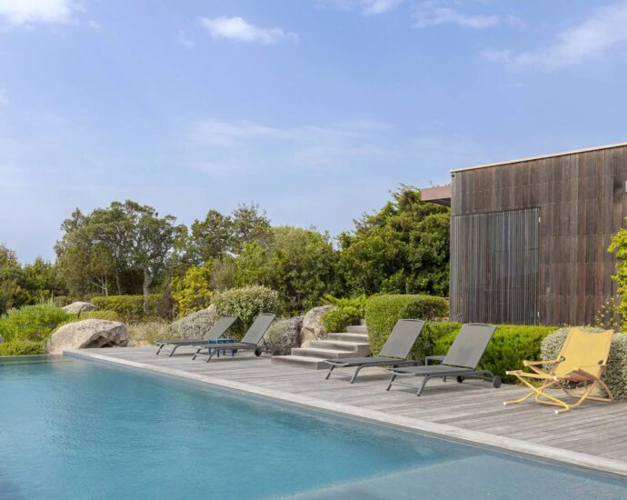 Exclusive, Pianottoli-Caldarello,  Architect-Designed Villa, 5 Bedrooms, Infinity Pool, Sea View , Near Chevano Beach