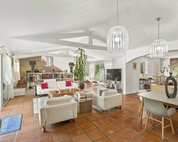 Porto-Vecchio, Domaine de Marina di Fiori,  Villa 4 chambres, piscine, proche plage, vue dégagée