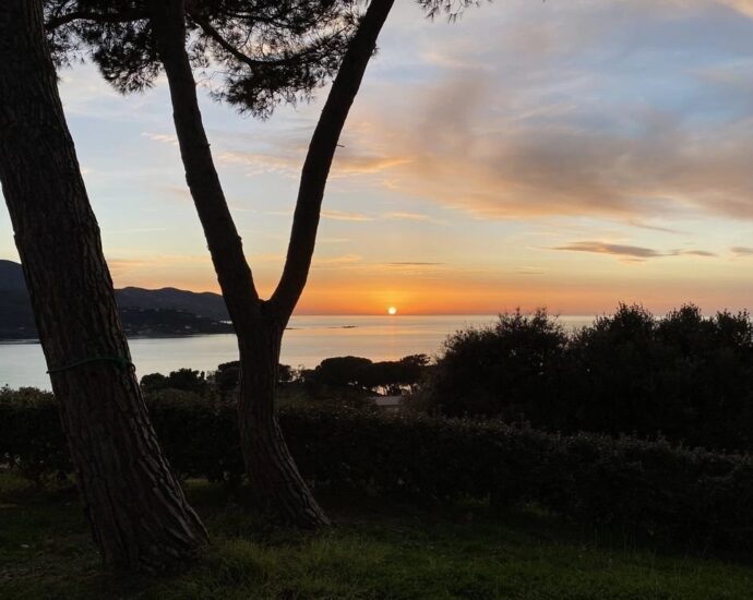 Exclusive, North of Ajaccio, Tiuccia, Calcatoggio,  stone-built villa, 5 bedrooms, pool, gym, sea view, walking distance to the beach