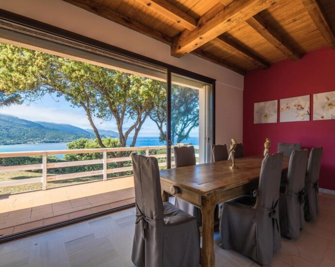 Exclusive, North of Ajaccio, Tiuccia, Calcatoggio,  stone-built villa, 5 bedrooms, pool, gym, sea view, walking distance to the beach