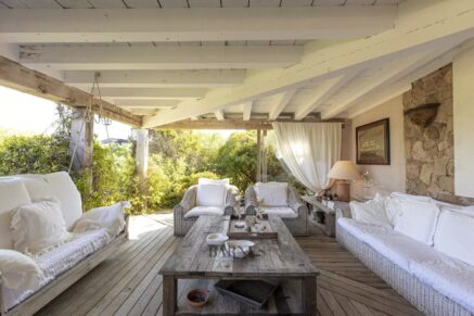 Cavallo island – Authentic sheepfold – 3 bedrooms