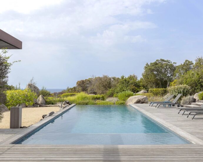 Exclusive, Pianottoli-Caldarello,  Architect-Designed Villa, 5 Bedrooms, Infinity Pool, Sea View , Near Chevano Beach