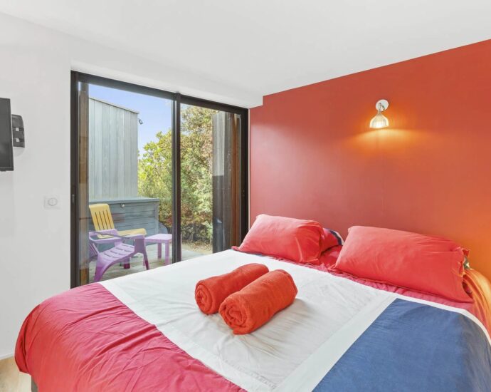 Exclusive, Pianottoli-Caldarello,  Architect-Designed Villa, 5 Bedrooms, Infinity Pool, Sea View , Near Chevano Beach