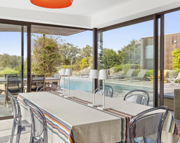 Exclusive, Pianottoli-Caldarello,  Architect-Designed Villa, 5 Bedrooms, Infinity Pool, Sea View , Near Chevano Beach