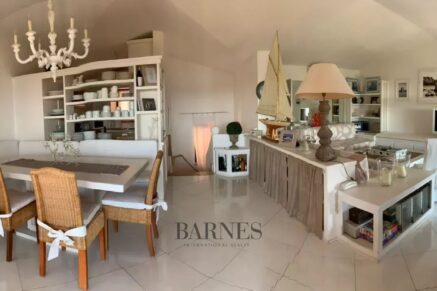 Duplex en rez-de-jardin – 5 couchages – Vue panoramique mer – Terrasses