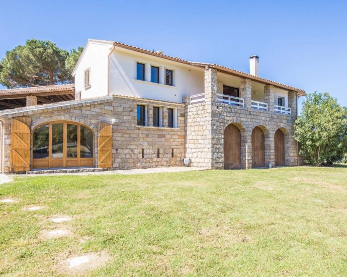 Exclusive, North of Ajaccio, Tiuccia, Calcatoggio,  stone-built villa, 5 bedrooms, pool, gym, sea view, walking distance to the beach