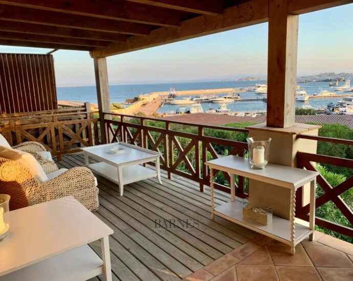 Duplex en rez-de-jardin – 5 couchages – Vue panoramique mer – Terrasses