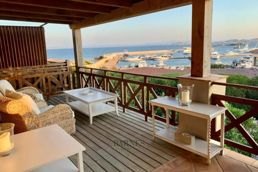 Duplex en rez-de-jardin – 5 couchages – Vue panoramique mer – Terrasses