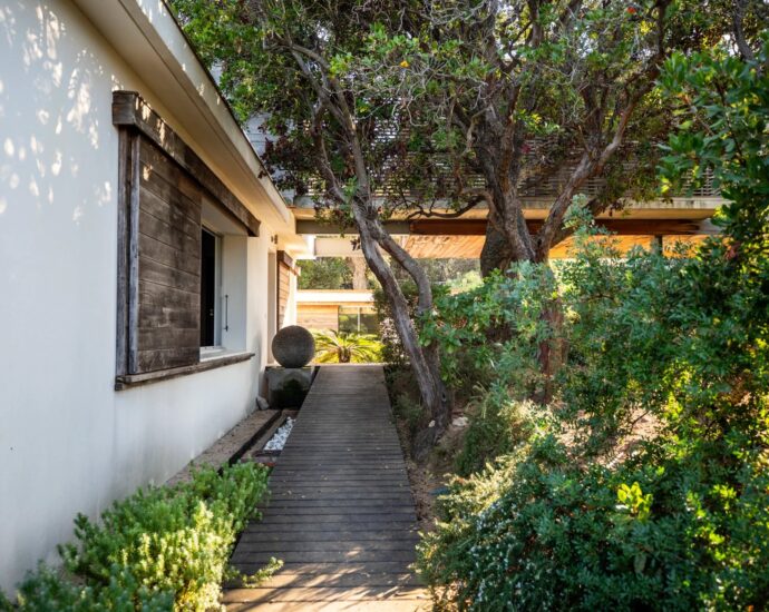 Pinarello, Villa 5 chambres, piscine, vue mer et montagnes