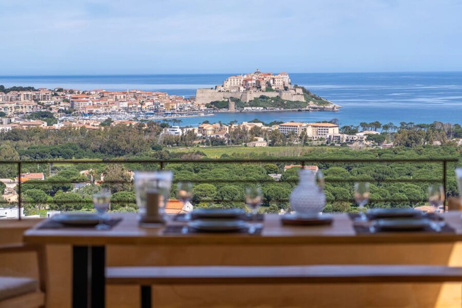 Calvi, villa, 5 bedroom, panoramic sea view, heated pool, close to beaches