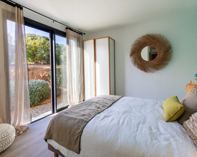 Saint-Cyprien, villa 6 chambres, piscine, vue mer panoramique, proche plage