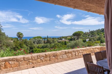 Exclusive, Capicciola, 5 bedrooms, sea view, close to the beach